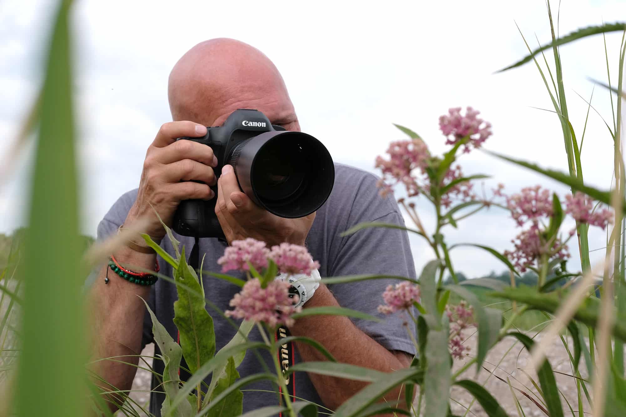 healing art, kurt johnson, in the field