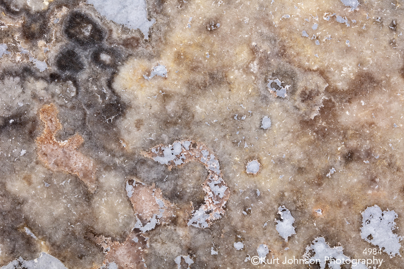 rock stone geode agate pattern detail macro close up texture brown beige tan silver