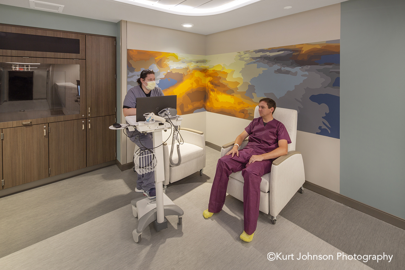 Nebraska Medicine Koroseal Fusion Custom Photographic Vector Graphics Landscape Texture Psychiatric Emergency Services Patient Seating Waiting Intake Install Installation Behavioral Health 